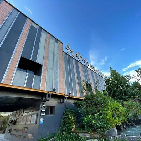 Roppongi Motel - Dalian Pingtung Luaran gambar