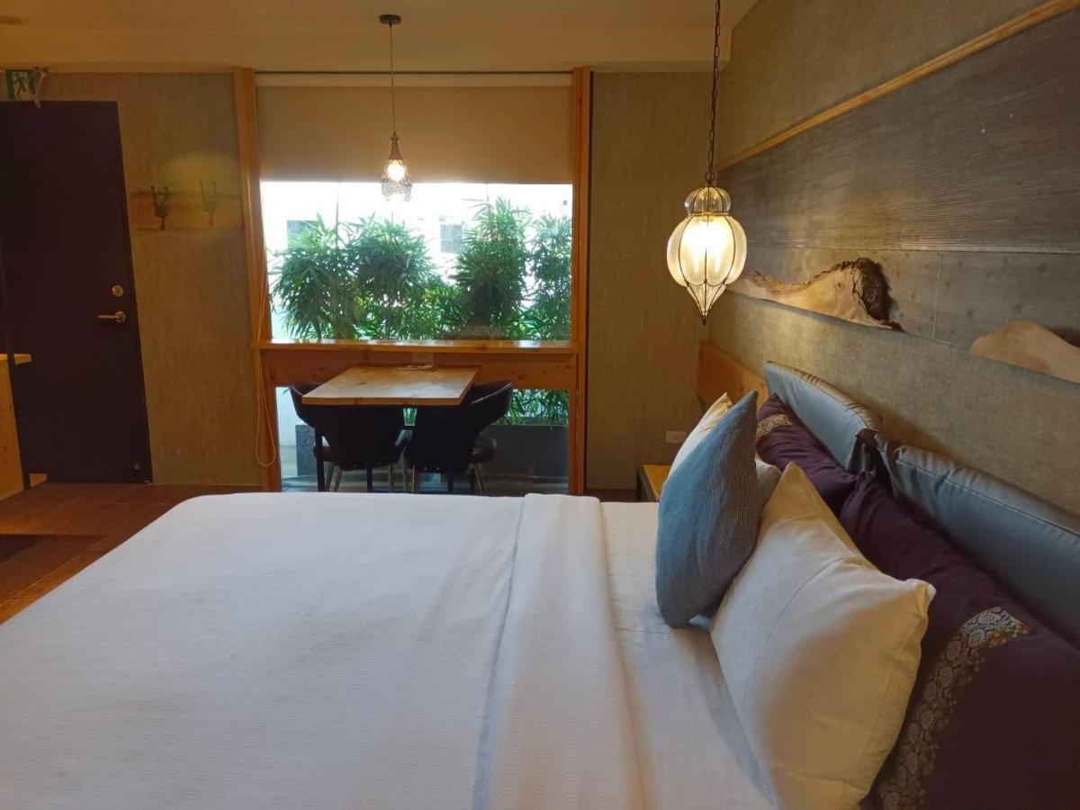Roppongi Motel - Dalian Pingtung Luaran gambar