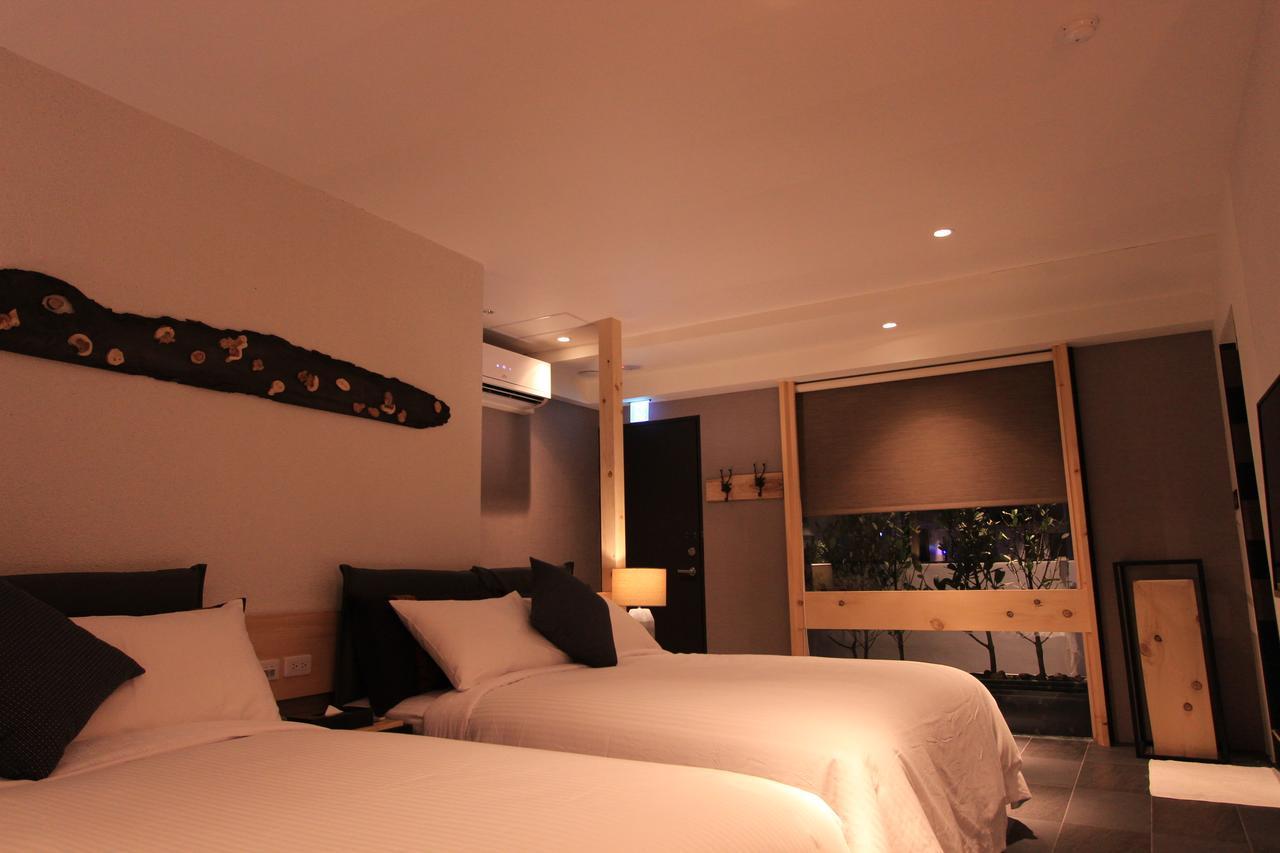 Roppongi Motel - Dalian Pingtung Luaran gambar