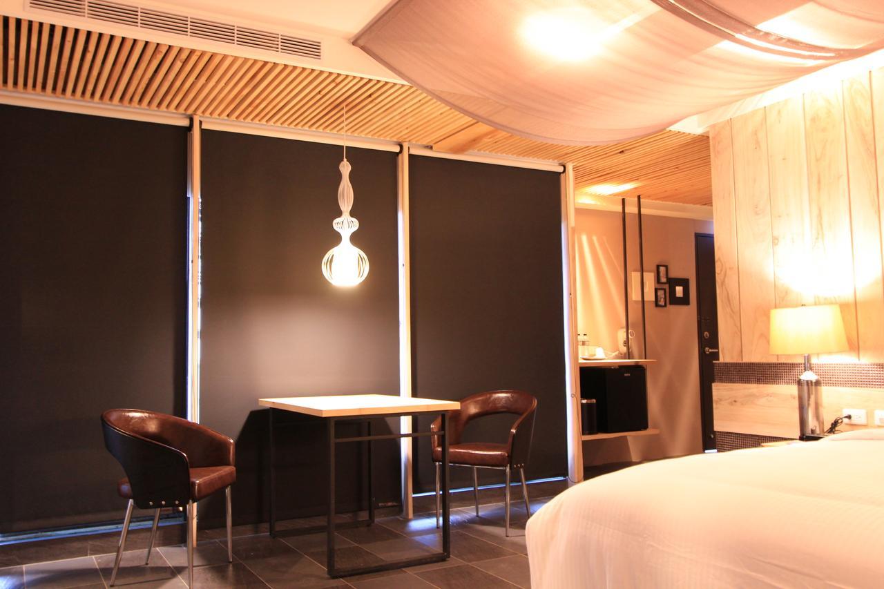Roppongi Motel - Dalian Pingtung Luaran gambar